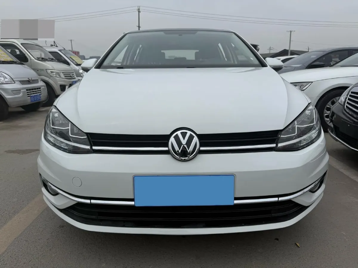 2018 Volkswagen Golf 1.6L 110HP L4 6AT,autocango,china used car exporter,china ev exporter,chinese used car exporter,chinese used ev exporter