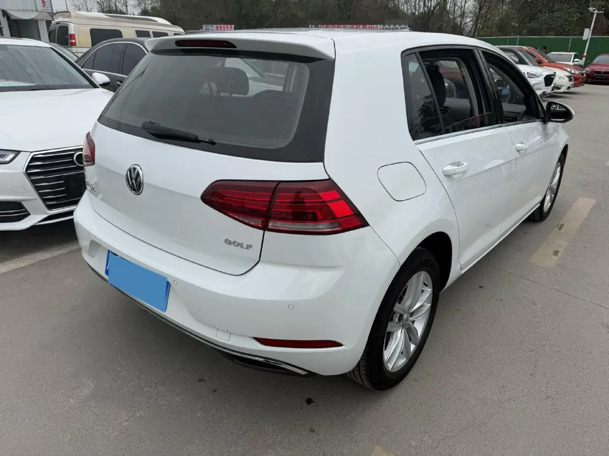 2018 Volkswagen Golf 1.6L 110HP L4 6AT,autocango,china used car exporter,china ev exporter,chinese used car exporter,chinese used ev exporter