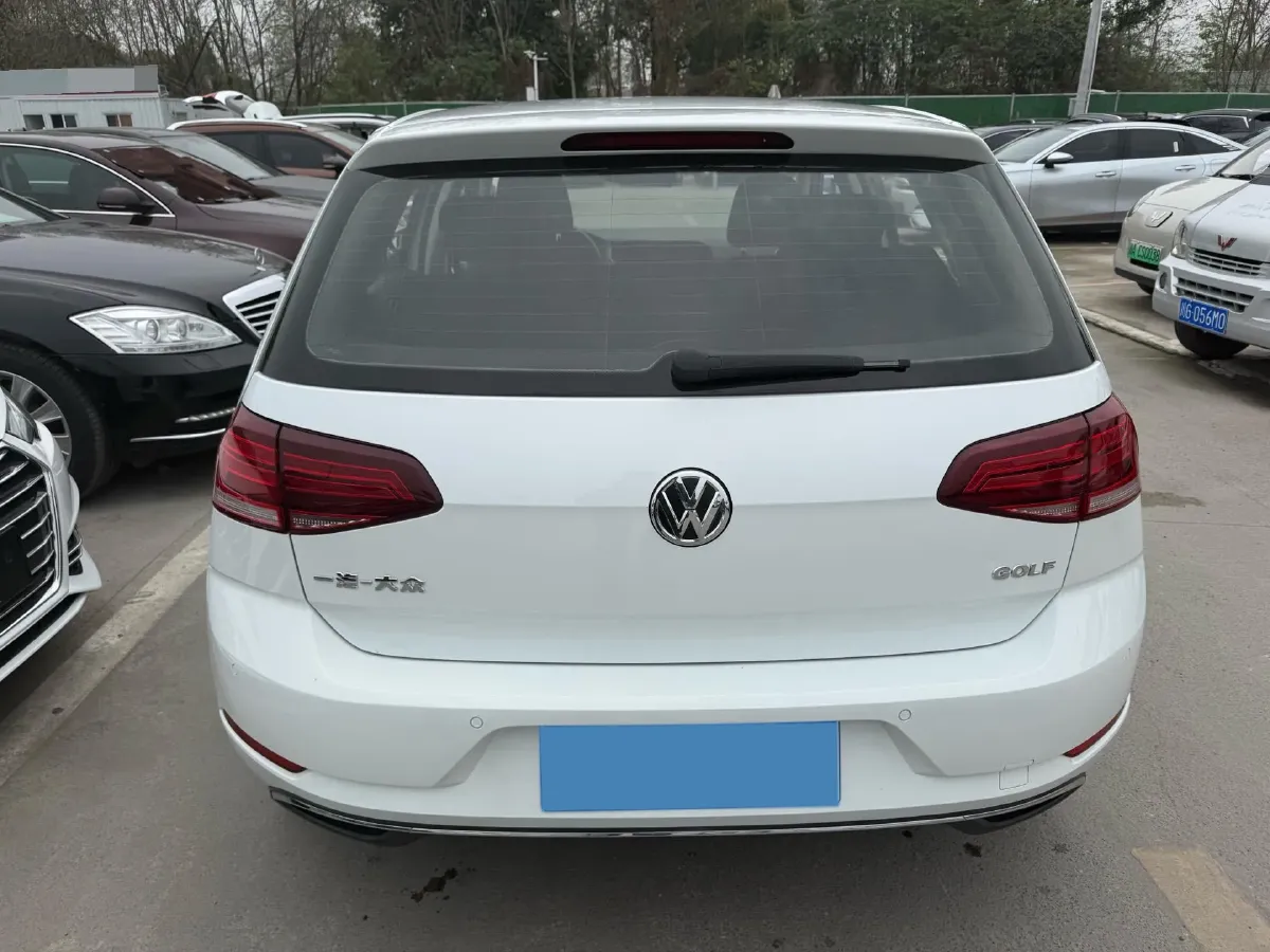 2018 Volkswagen Golf 1.6L 110HP L4 6AT,autocango,china used car exporter,china ev exporter,chinese used car exporter,chinese used ev exporter