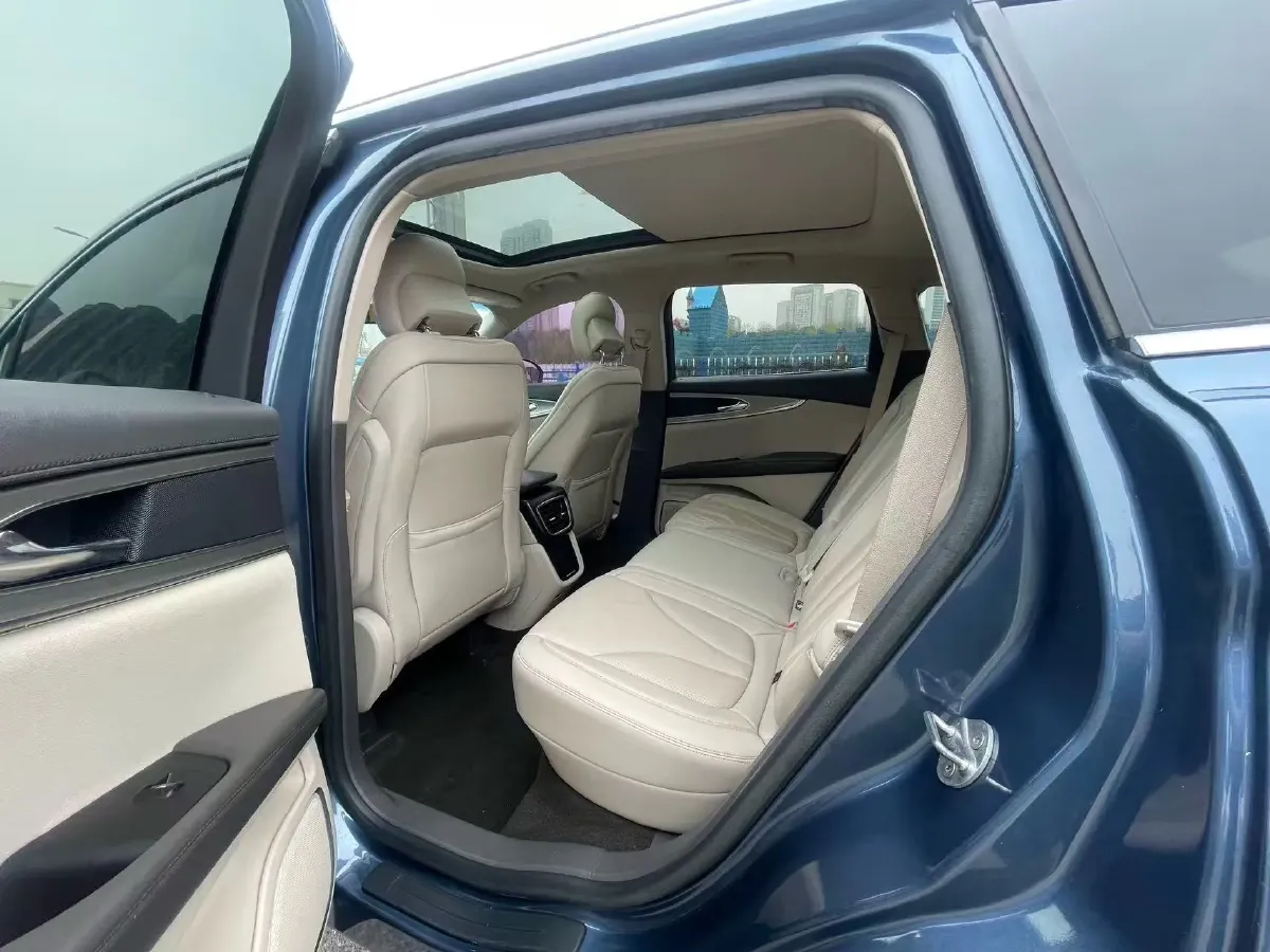 2019 Lincoln Nautilus 2.0T 224HP L4 8AT,autocango,china used car exporter,china ev exporter,chinese used car exporter,chinese used ev exporter