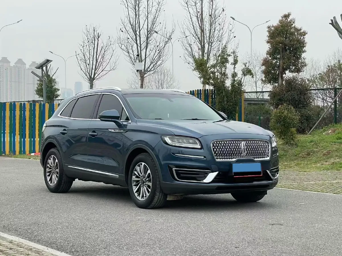 2019 Lincoln Nautilus 2.0T 224HP L4 8AT,autocango,china used car exporter,china ev exporter,chinese used car exporter,chinese used ev exporter