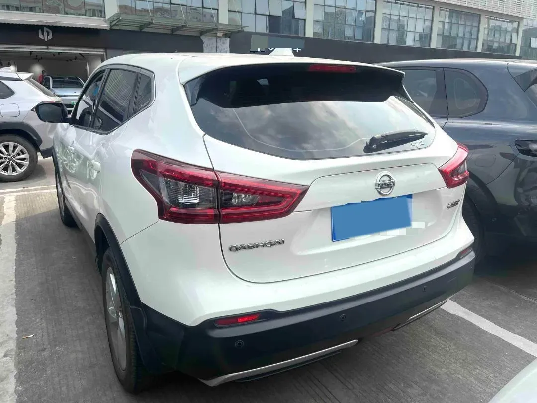 2021 Nissan Qashqai 2.0L 151HP L4 CVT,autocango,china used car exporter,china ev exporter,chinese used car exporter,chinese used ev exporter