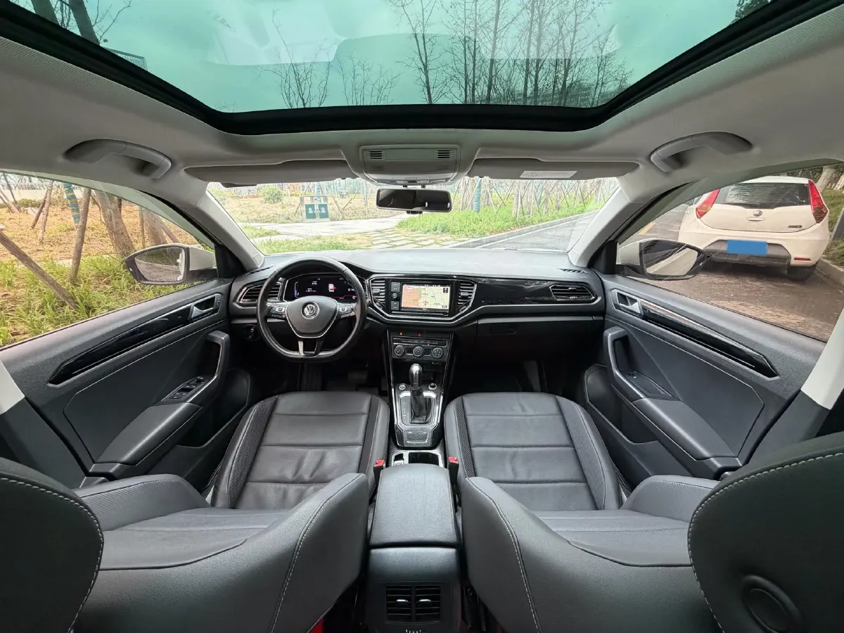 2018 Borgward BX7 2.0T 224HP L4 6AT,autocango,china used car exporter,china ev exporter,chinese used car exporter,chinese used ev exporter