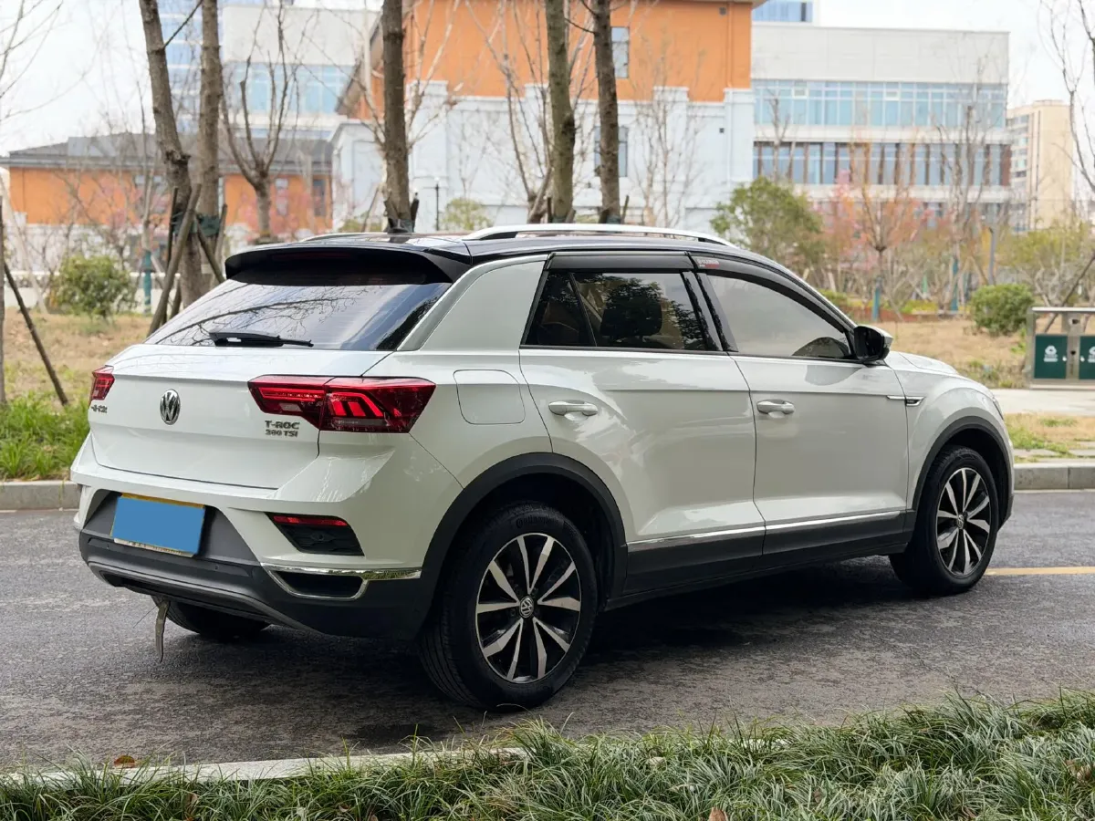 2018 Borgward BX7 2.0T 224HP L4 6AT,autocango,china used car exporter,china ev exporter,chinese used car exporter,chinese used ev exporter