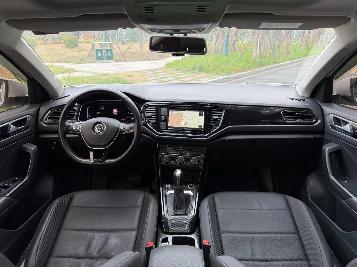 2018 Borgward BX7 2.0T 224HP L4 6AT,autocango,china used car exporter,china ev exporter,chinese used car exporter,chinese used ev exporter