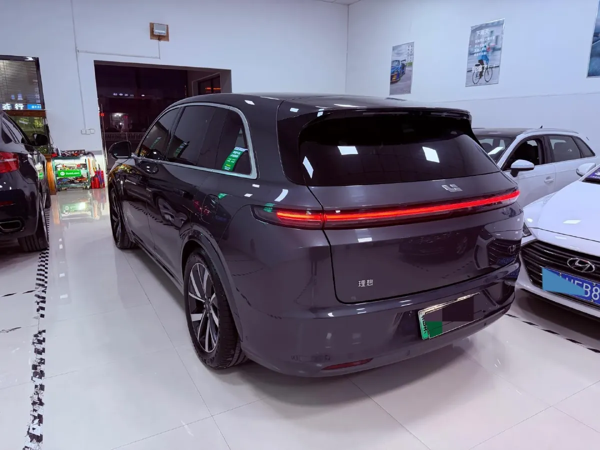 2023 Li L7 Range Extended 154HP REEV 40.9KWH,autocango,china used car exporter,china ev exporter,chinese used car exporter,chinese used ev exporter