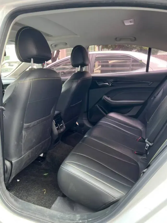 2021 Roewe i5 1.5L 120HP L4 CVT,autocango,china used car exporter,china ev exporter,chinese used car exporter,chinese used ev exporter