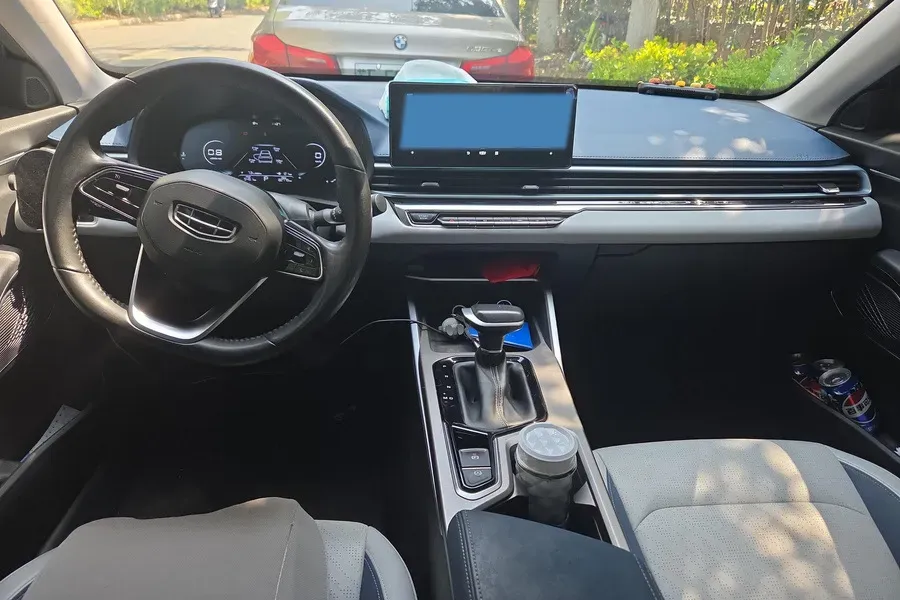 2022 Geely Emgrand 1.5L 114HP L4 CVT,autocango,china used car exporter,china ev exporter,chinese used car exporter,chinese used ev exporter