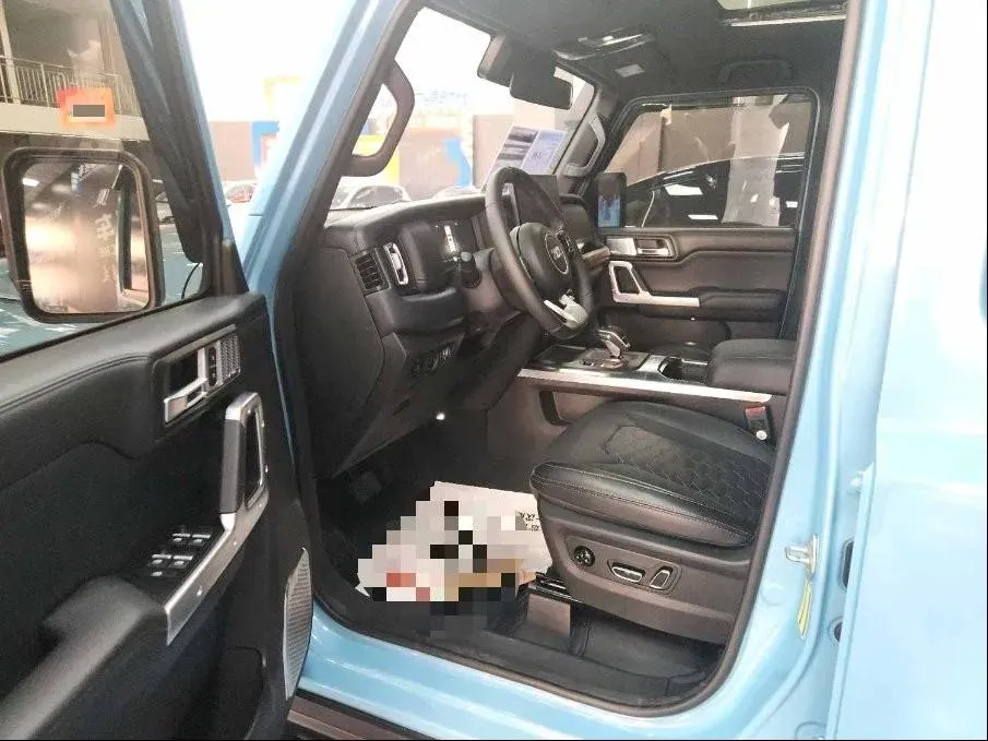 2025 212 212 T01 2.0T 252HP L4 8AT,autocango,china used car exporter,china ev exporter,chinese used car exporter,chinese used ev exporter