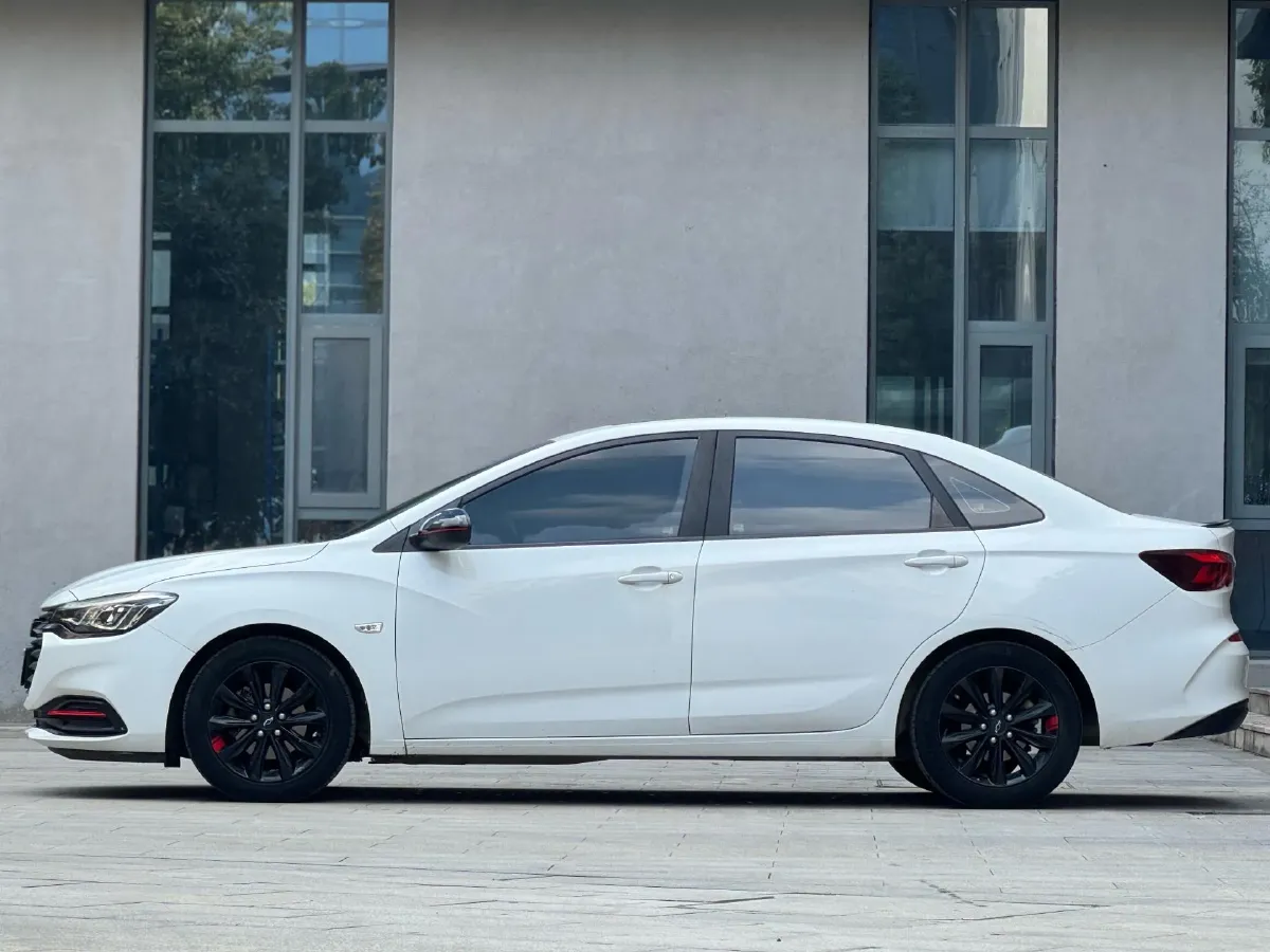 2019 Chevrolet Monza 1.0T 125HP L3 6DCT,autocango,china used car exporter,china ev exporter,chinese used car exporter,chinese used ev exporter