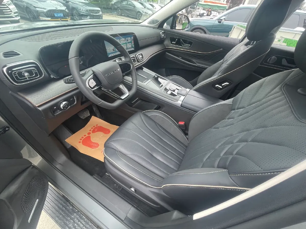 2023 Chery Tiggo 9 2.0T 261HP L4 8AT,autocango,china used car exporter,china ev exporter,chinese used car exporter,chinese used ev exporter