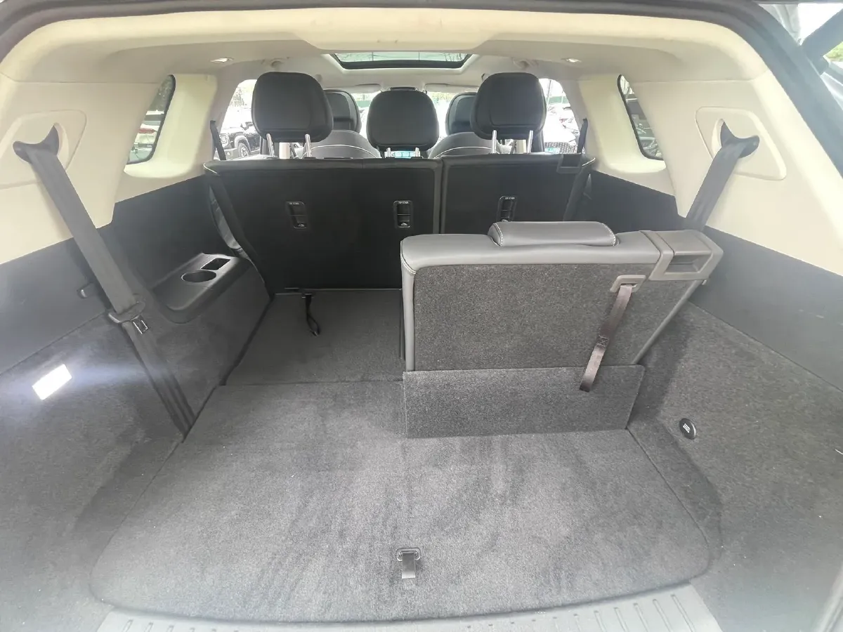 2023 Chery Tiggo 9 2.0T 261HP L4 8AT,autocango,china used car exporter,china ev exporter,chinese used car exporter,chinese used ev exporter