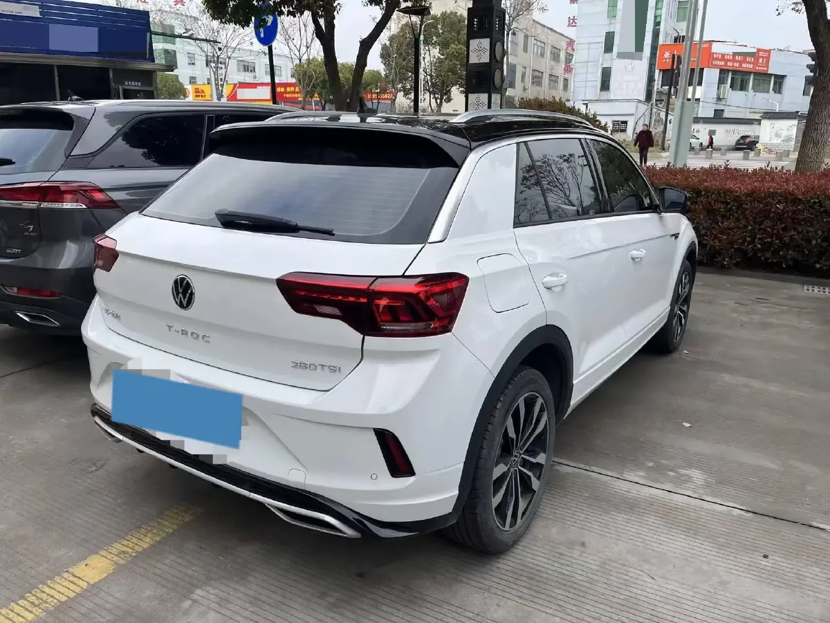 2022 Volkswagen T-Roc 1.4T 150HP L4 7DCT,autocango,china used car exporter,china ev exporter,chinese used car exporter,chinese used ev exporter