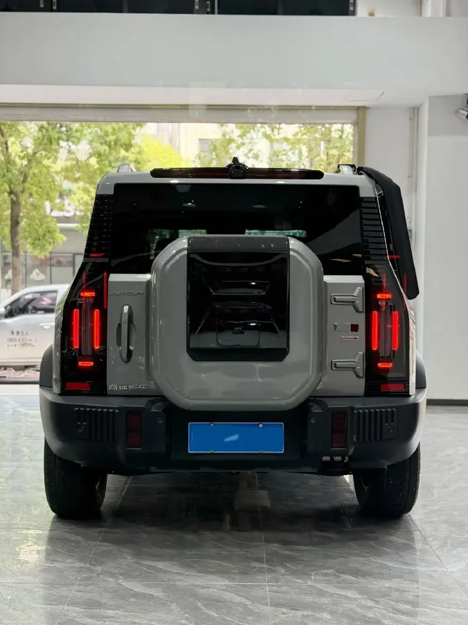 2023 Jetour Traveller 2.0T 254HP L4 7DCT,autocango,china used car exporter,china ev exporter,chinese used car exporter,chinese used ev exporter