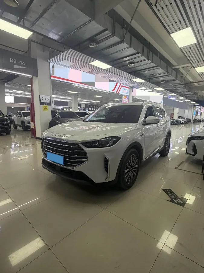 2023 Jetour X70 Plus 1.5T 156HP L4 6MT,autocango,china used car exporter,china ev exporter,chinese used car exporter,chinese used ev exporter