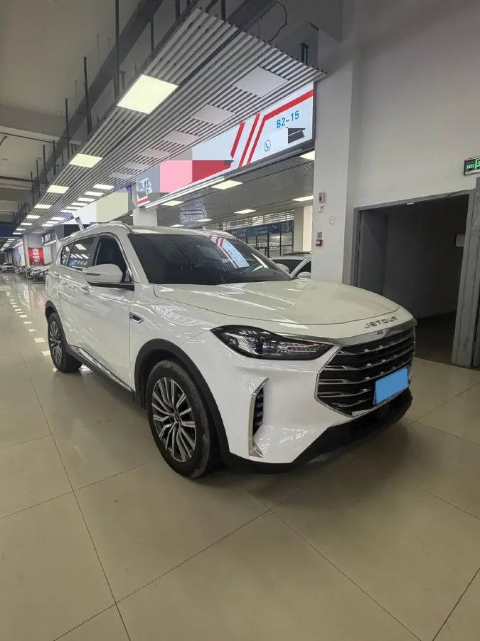 2023 Jetour X70 Plus 1.5T 156HP L4 6MT,autocango,china used car exporter,china ev exporter,chinese used car exporter,chinese used ev exporter
