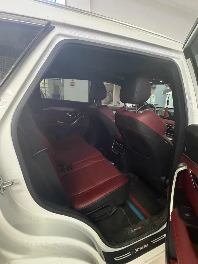 2023 Jetour X70 Plus 1.5T 156HP L4 6MT,autocango,china used car exporter,china ev exporter,chinese used car exporter,chinese used ev exporter