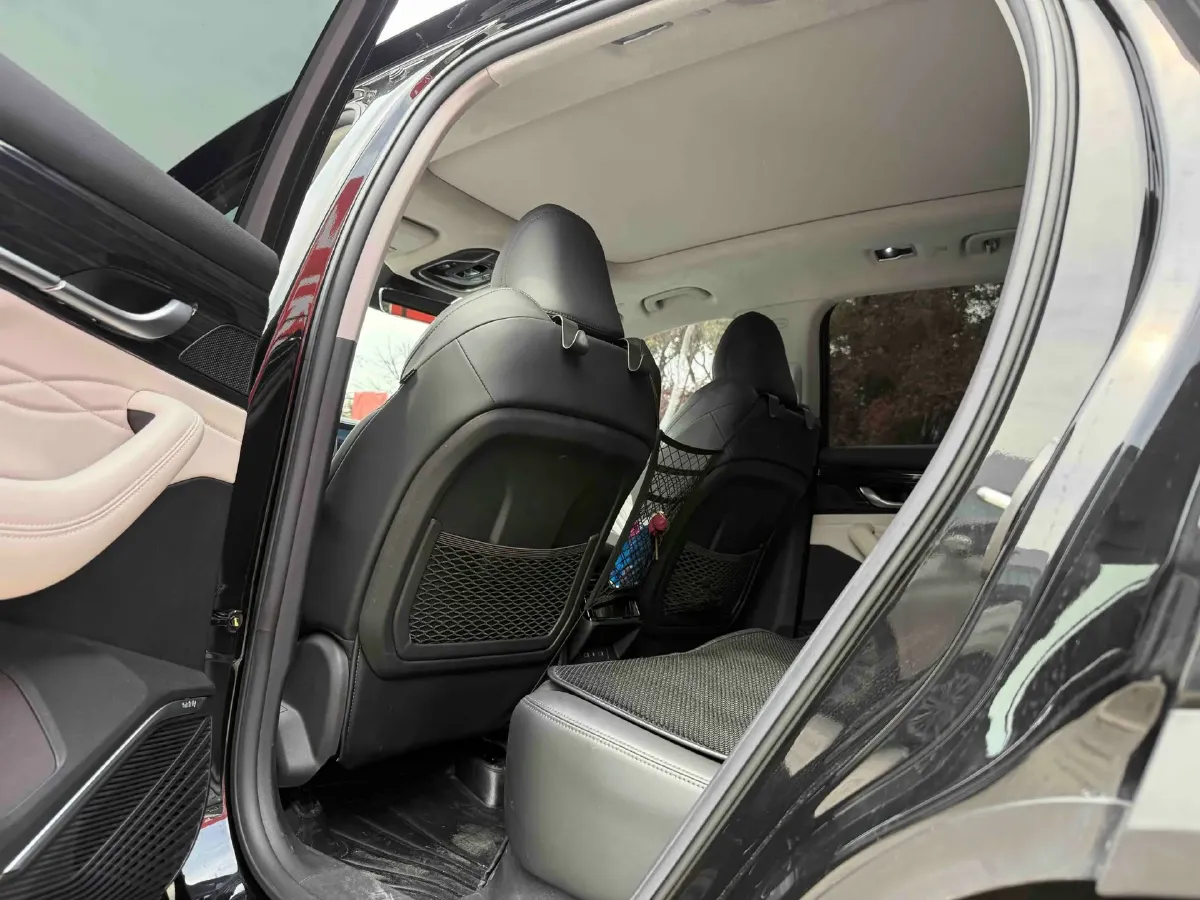 2023 Geely Monjaro 2.0T 238HP L4 8AT,autocango,china used car exporter,china ev exporter,chinese used car exporter,chinese used ev exporter