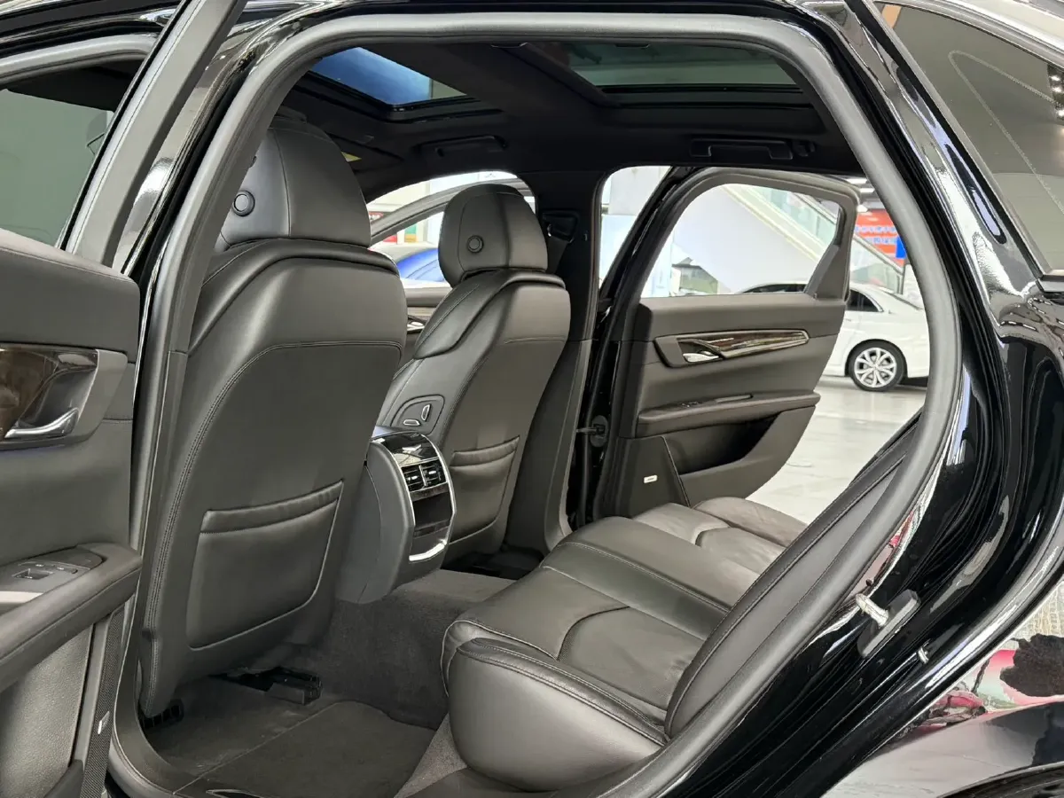 2021 Cadillac CT6 2.0T 237HP L4 10AT,autocango,china used car exporter,china ev exporter,chinese used car exporter,chinese used ev exporter