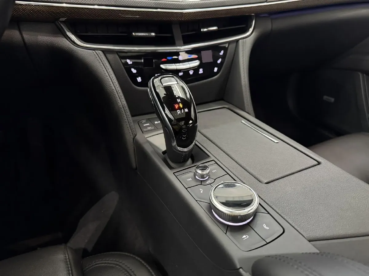 2021 Cadillac CT6 2.0T 237HP L4 10AT,autocango,china used car exporter,china ev exporter,chinese used car exporter,chinese used ev exporter