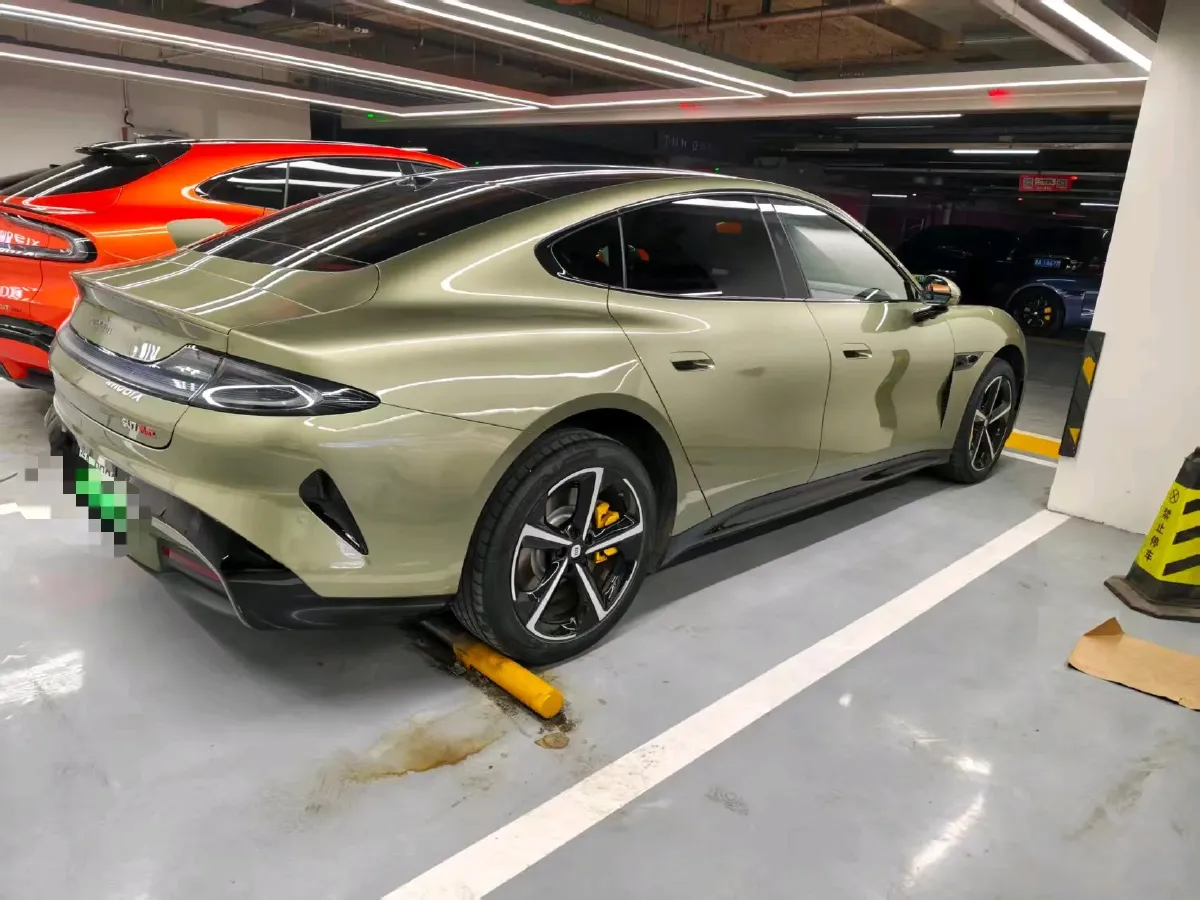 2024 MI SU7 BEV 101KWH,autocango,china used car exporter,china ev exporter,chinese used car exporter,chinese used ev exporter