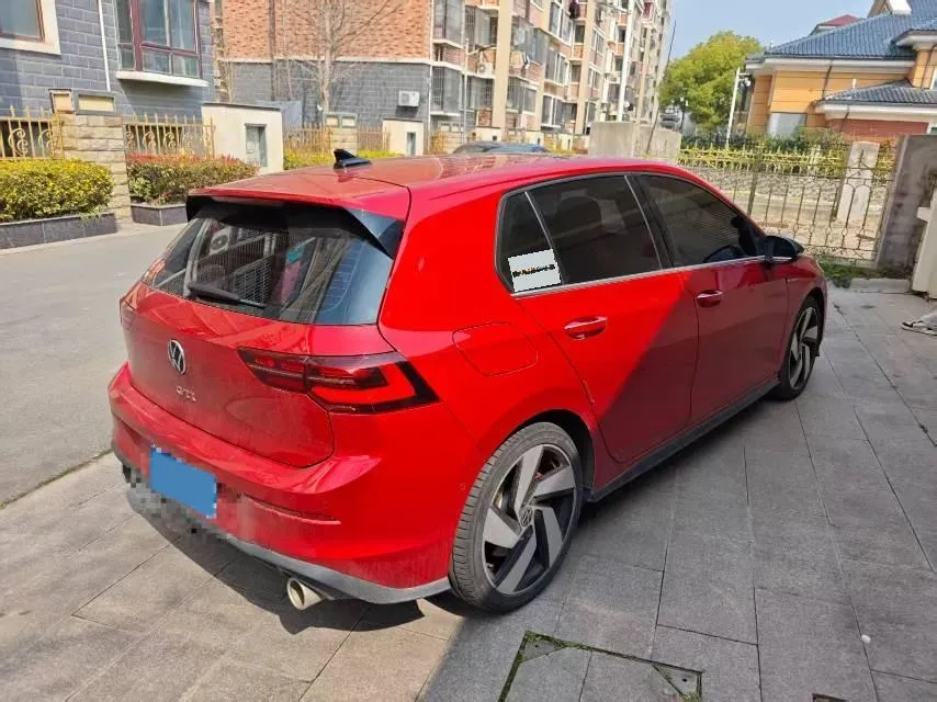 2021 Volkswagen GolfGTI 2.0T 220HP L4 7DCT,autocango,china used car exporter,china ev exporter,chinese used car exporter,chinese used ev exporter