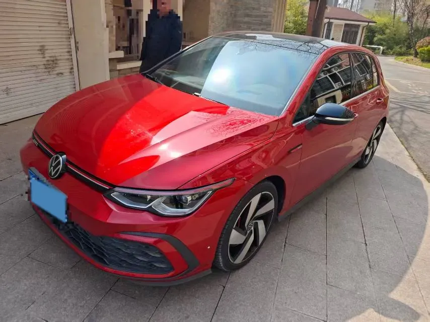 2021 Volkswagen GolfGTI 2.0T 220HP L4 7DCT,autocango,china used car exporter,china ev exporter,chinese used car exporter,chinese used ev exporter