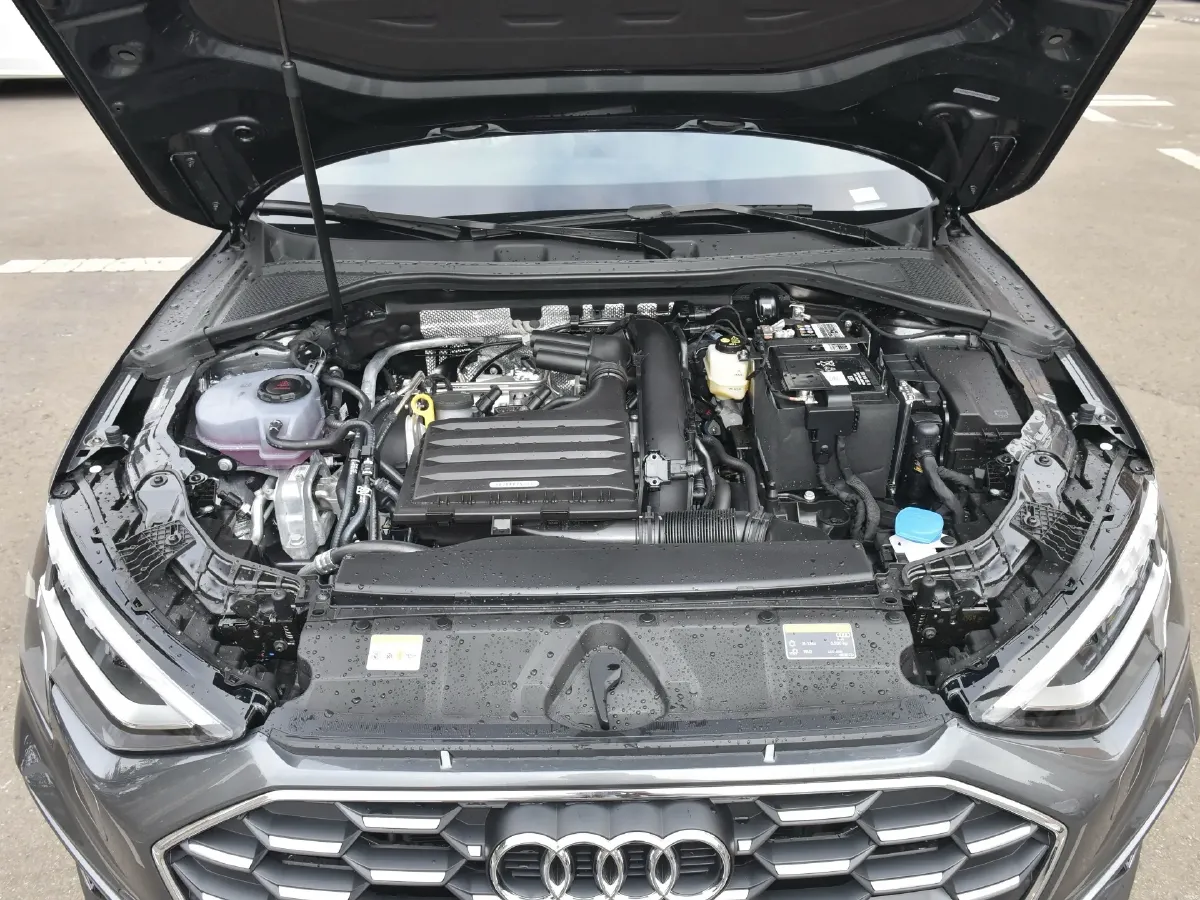 2023 Audi A3 1.4T 150HP L4 7DCT,autocango,china used car exporter,china ev exporter,chinese used car exporter,chinese used ev exporter