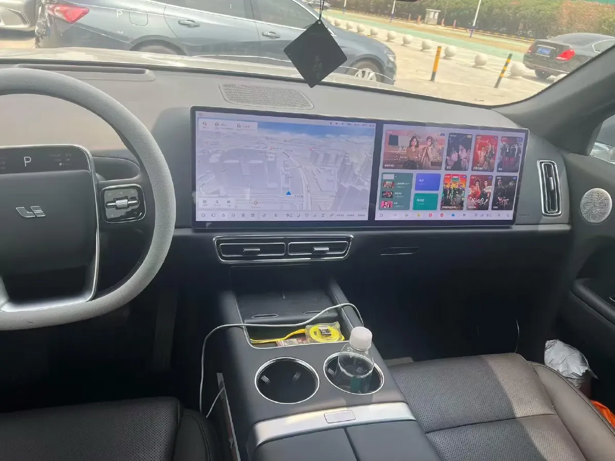 2023 Li L8 Range Extended 154HP REEV 40.9KWH,autocango,china used car exporter,china ev exporter,chinese used car exporter,chinese used ev exporter