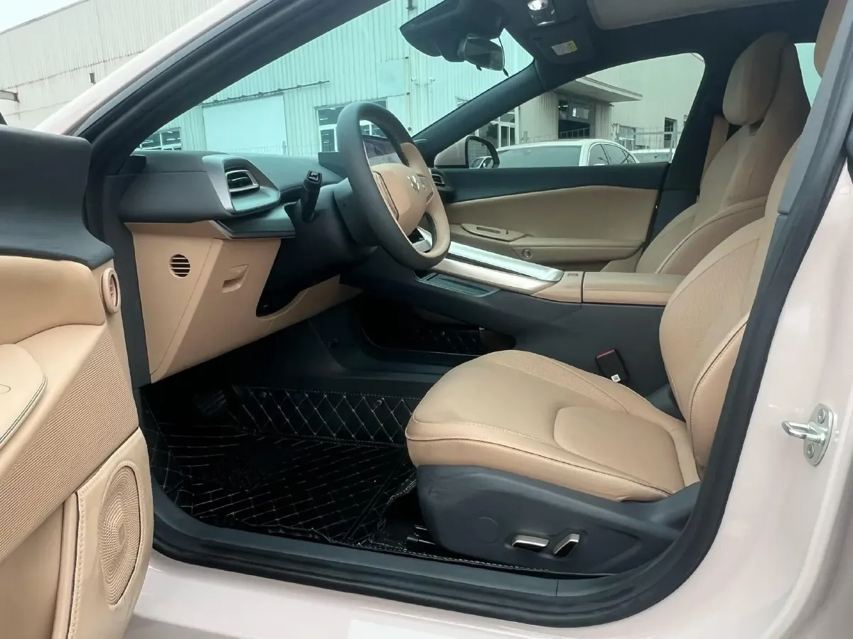 2024 Isuzu LingTuo 2.5T 150HP L4 8AT,autocango,china used car exporter,china ev exporter,chinese used car exporter,chinese used ev exporter