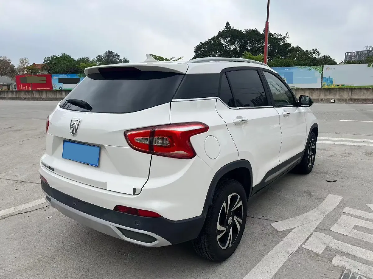 2018 KaiYi E3 1.6L 110HP L4 5MT,autocango,china used car exporter,china ev exporter,chinese used car exporter,chinese used ev exporter