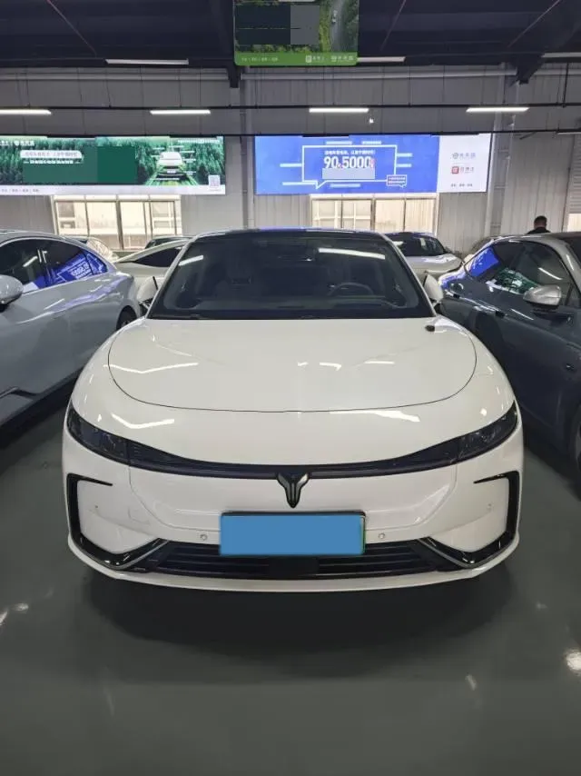 2023 Voyah ZhuiGuang BEV 82.11KWH,autocango,china used car exporter,china ev exporter,chinese used car exporter,chinese used ev exporter