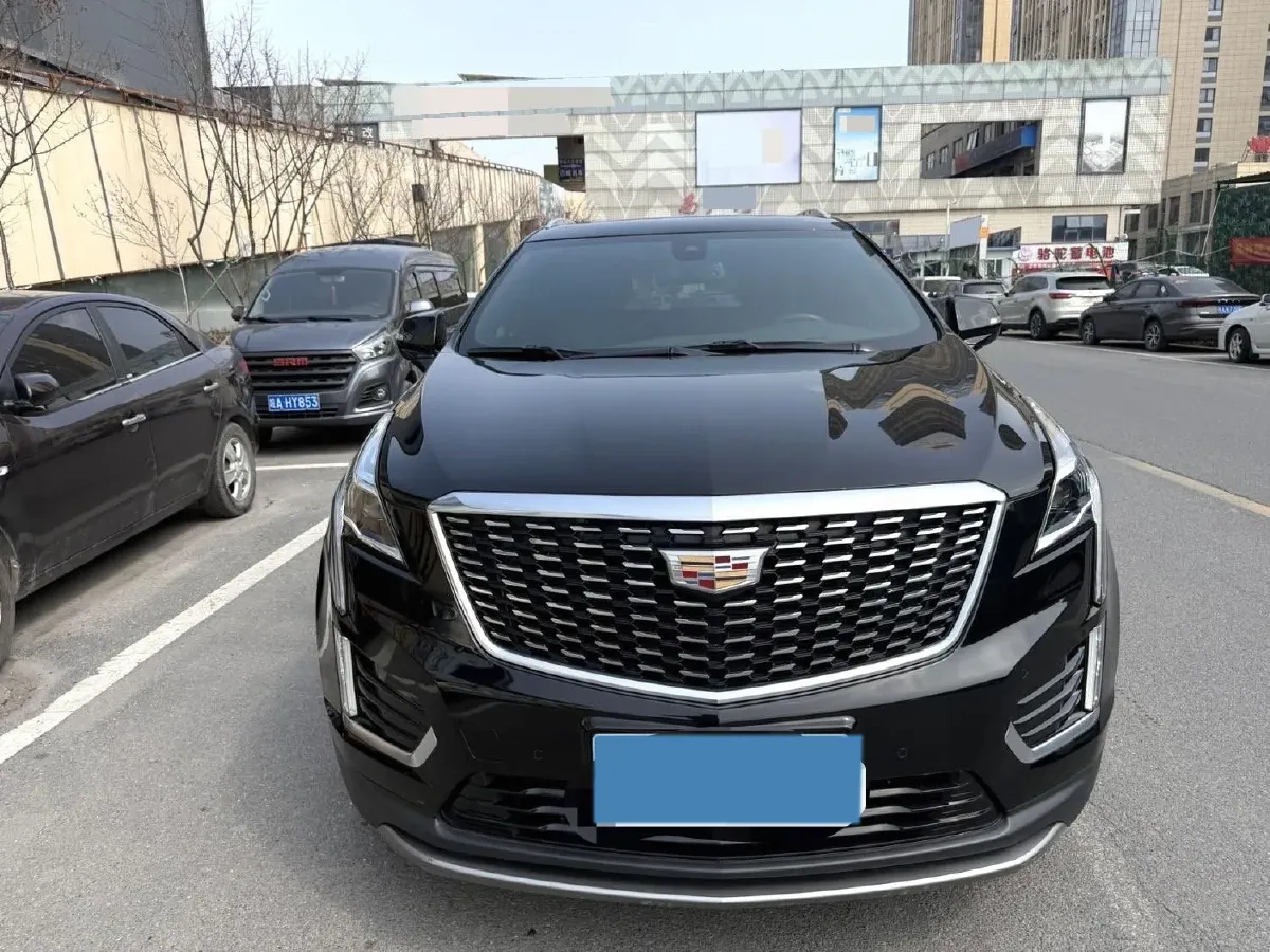 2021 Cadillac XT5 2.0T 237HP L4 9AT,autocango,china used car exporter,china ev exporter,chinese used car exporter,chinese used ev exporter