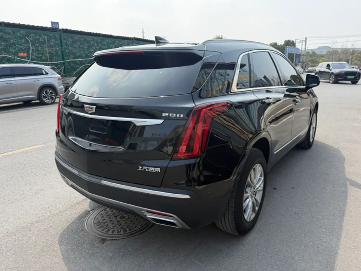 2021 Cadillac XT5 2.0T 237HP L4 9AT,autocango,china used car exporter,china ev exporter,chinese used car exporter,chinese used ev exporter