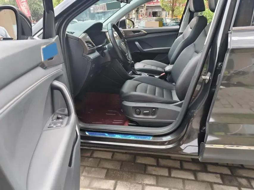 2022 Volkswagen Tharu 2.0T 186HP L4 7DCT,autocango,china used car exporter,china ev exporter,chinese used car exporter,chinese used ev exporter