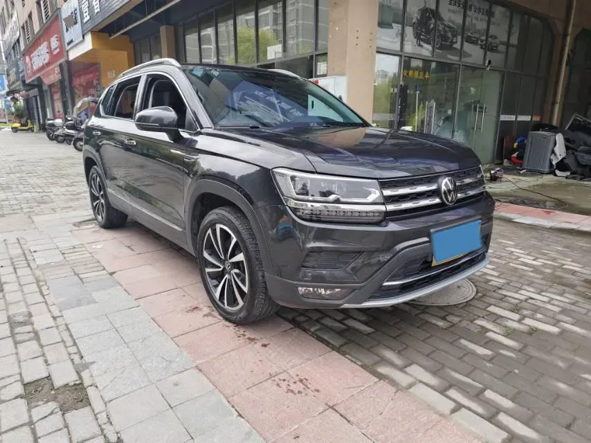 2022 Volkswagen Tharu 2.0T 186HP L4 7DCT,autocango,china used car exporter,china ev exporter,chinese used car exporter,chinese used ev exporter