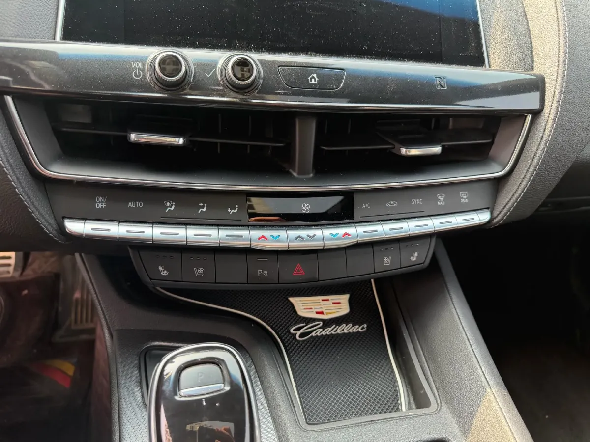 2020 Cadillac CT5 2.0T 237HP L4 10AT,autocango,china used car exporter,china ev exporter,chinese used car exporter,chinese used ev exporter