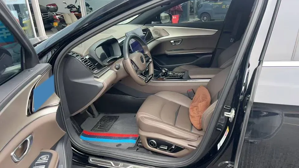 2021 BYD Han BEV 64.8KWH,autocango,china used car exporter,china ev exporter,chinese used car exporter,chinese used ev exporter