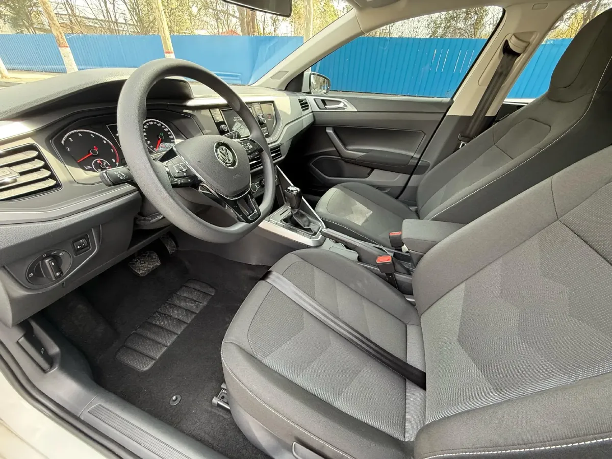 2019 Volkswagen Polo 1.5L 113HP L4 6AT,autocango,china used car exporter,china ev exporter,chinese used car exporter,chinese used ev exporter