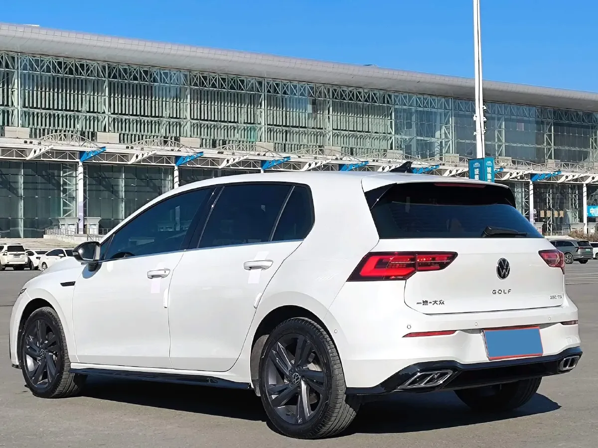 2023 Volkswagen Golf 1.4T 150HP L4 7DCT,autocango,china used car exporter,china ev exporter,chinese used car exporter,chinese used ev exporter