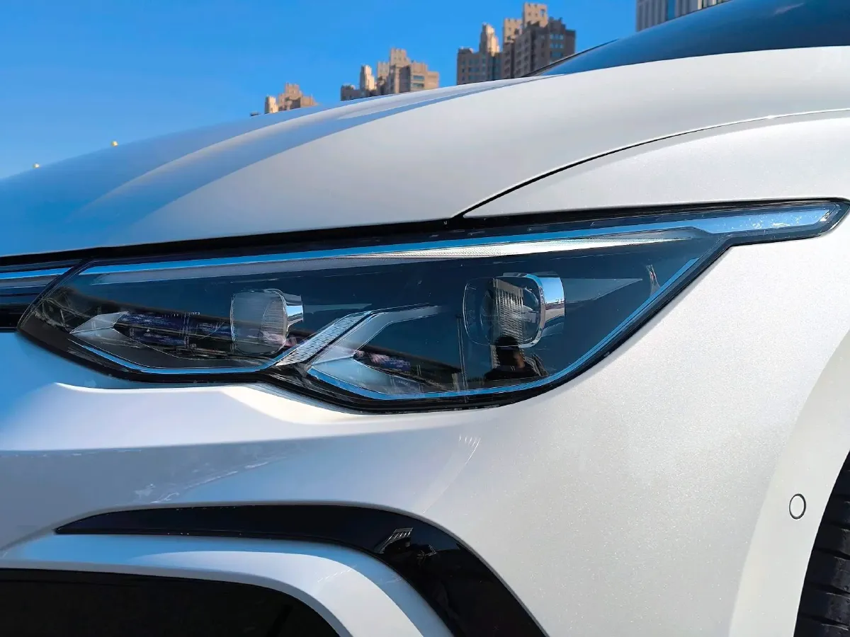 2023 Volkswagen Golf 1.4T 150HP L4 7DCT,autocango,china used car exporter,china ev exporter,chinese used car exporter,chinese used ev exporter