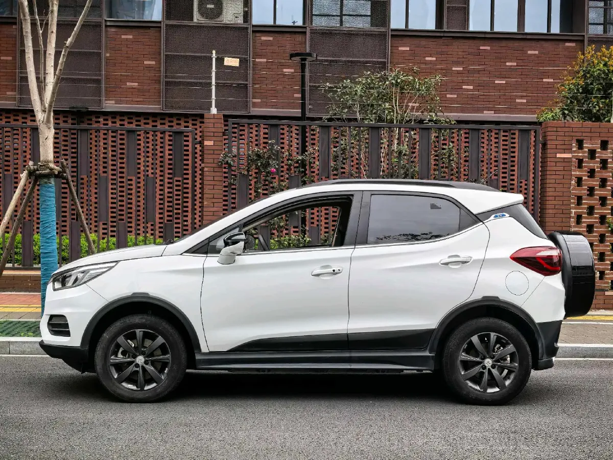 2018 BYD Yuan BEV 42KWH,autocango,china used car exporter,china ev exporter,chinese used car exporter,chinese used ev exporter