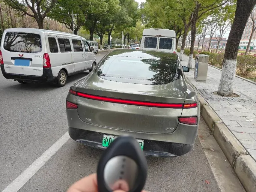 2021 Xpeng P7 BEV 60.2KWH,autocango,china used car exporter,china ev exporter,chinese used car exporter,chinese used ev exporter