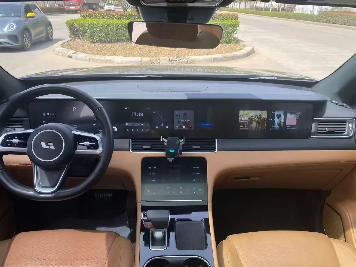 2021 Li ONE Range Extended 131HP REEV 40.5KWH,autocango,china used car exporter,china ev exporter,chinese used car exporter,chinese used ev exporter