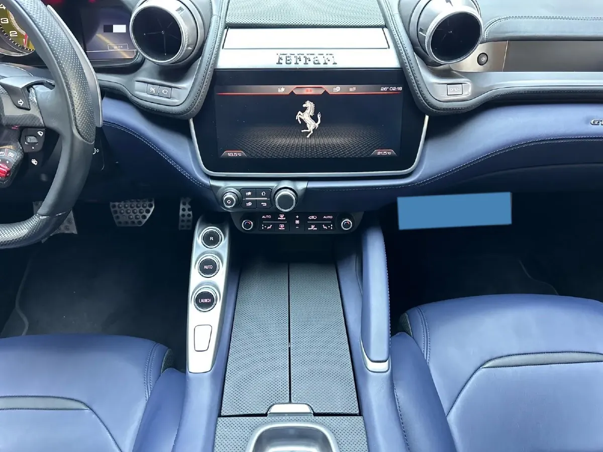 2017 Ferrari GTC4 Lusso 3.9T 609HP V8 7DCT,autocango,china used car exporter,china ev exporter,chinese used car exporter,chinese used ev exporter