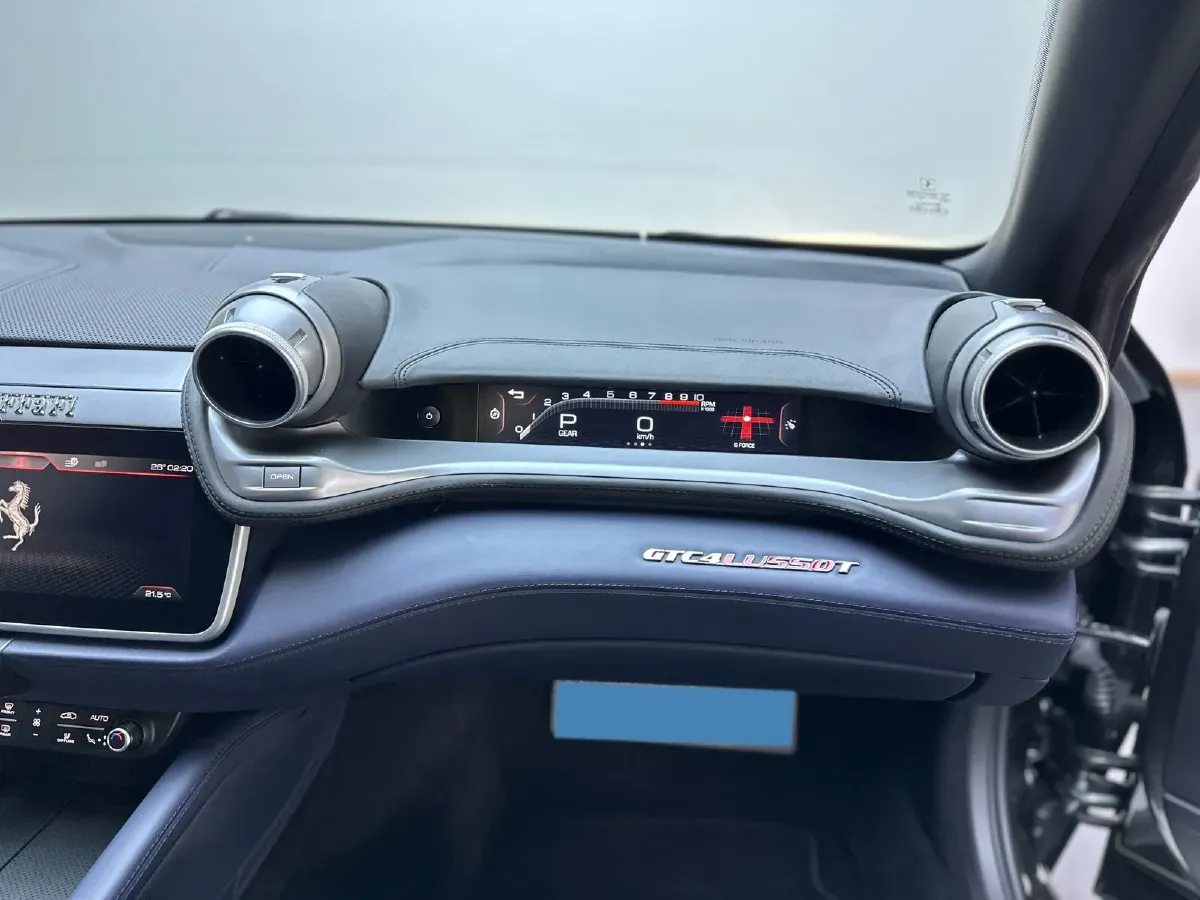 2017 Ferrari GTC4 Lusso 3.9T 609HP V8 7DCT,autocango,china used car exporter,china ev exporter,chinese used car exporter,chinese used ev exporter