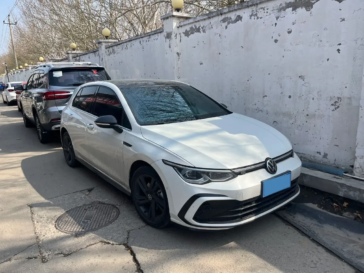 2023 Volkswagen Golf 1.4T 150HP L4 7DCT,autocango,china used car exporter,china ev exporter,chinese used car exporter,chinese used ev exporter