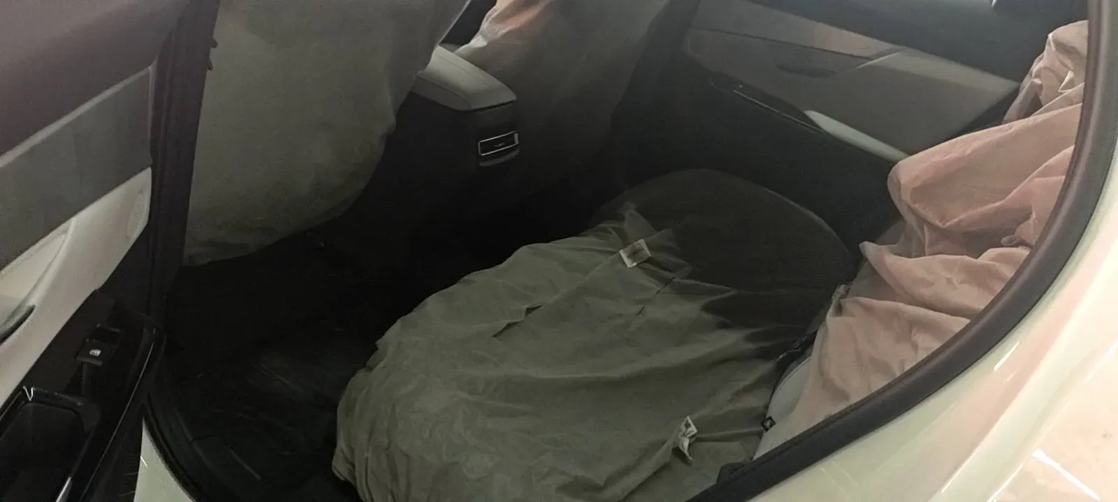 2023 ChangAn UNI-T 1.5T 188HP L4 7DCT,autocango,china used car exporter,china ev exporter,chinese used car exporter,chinese used ev exporter