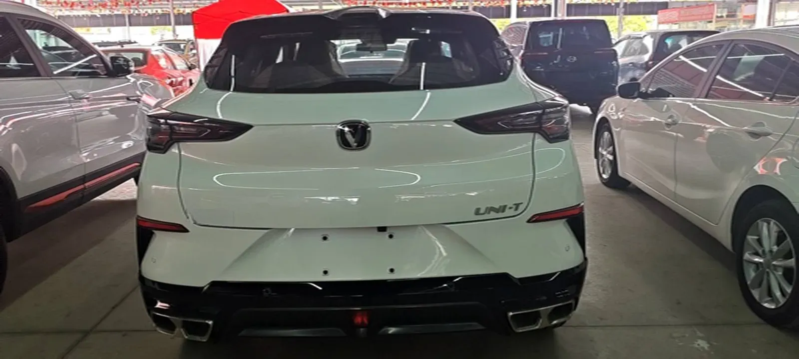 2023 ChangAn UNI-T 1.5T 188HP L4 7DCT,autocango,china used car exporter,china ev exporter,chinese used car exporter,chinese used ev exporter