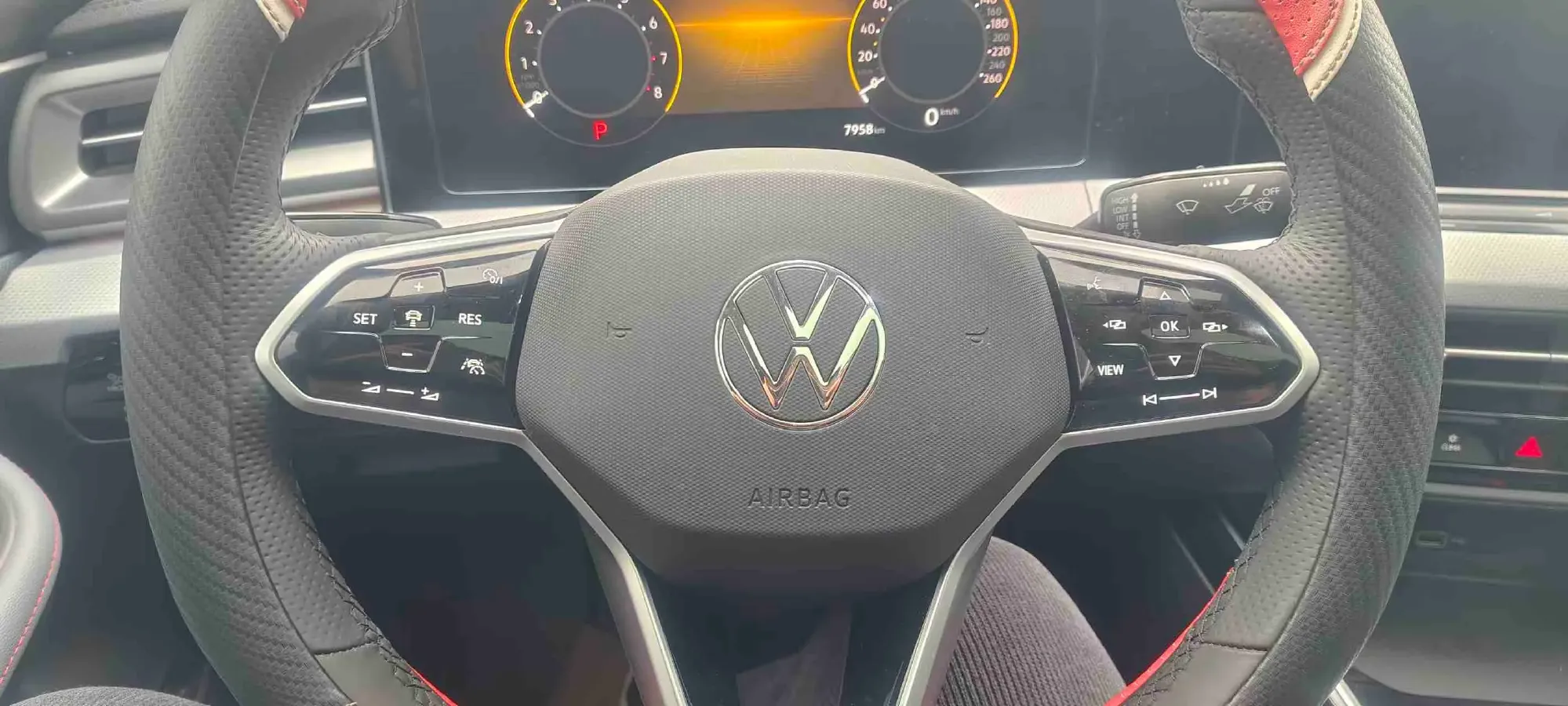 2023 Volkswagen Lamando 1.4T 150HP L4 7DCT,autocango,china used car exporter,china ev exporter,chinese used car exporter,chinese used ev exporter